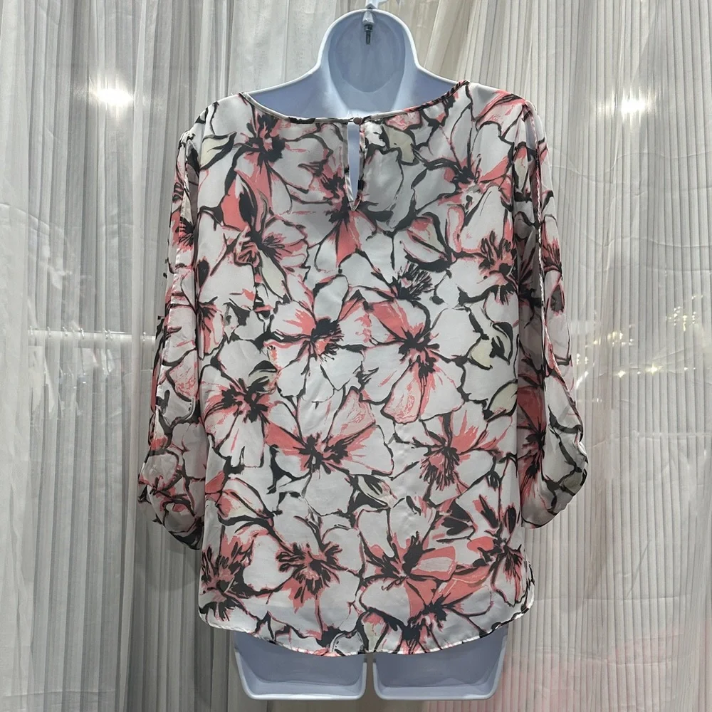#548 Cleo Floral Print Blouse - Pink and Black - Picture 8 of 10